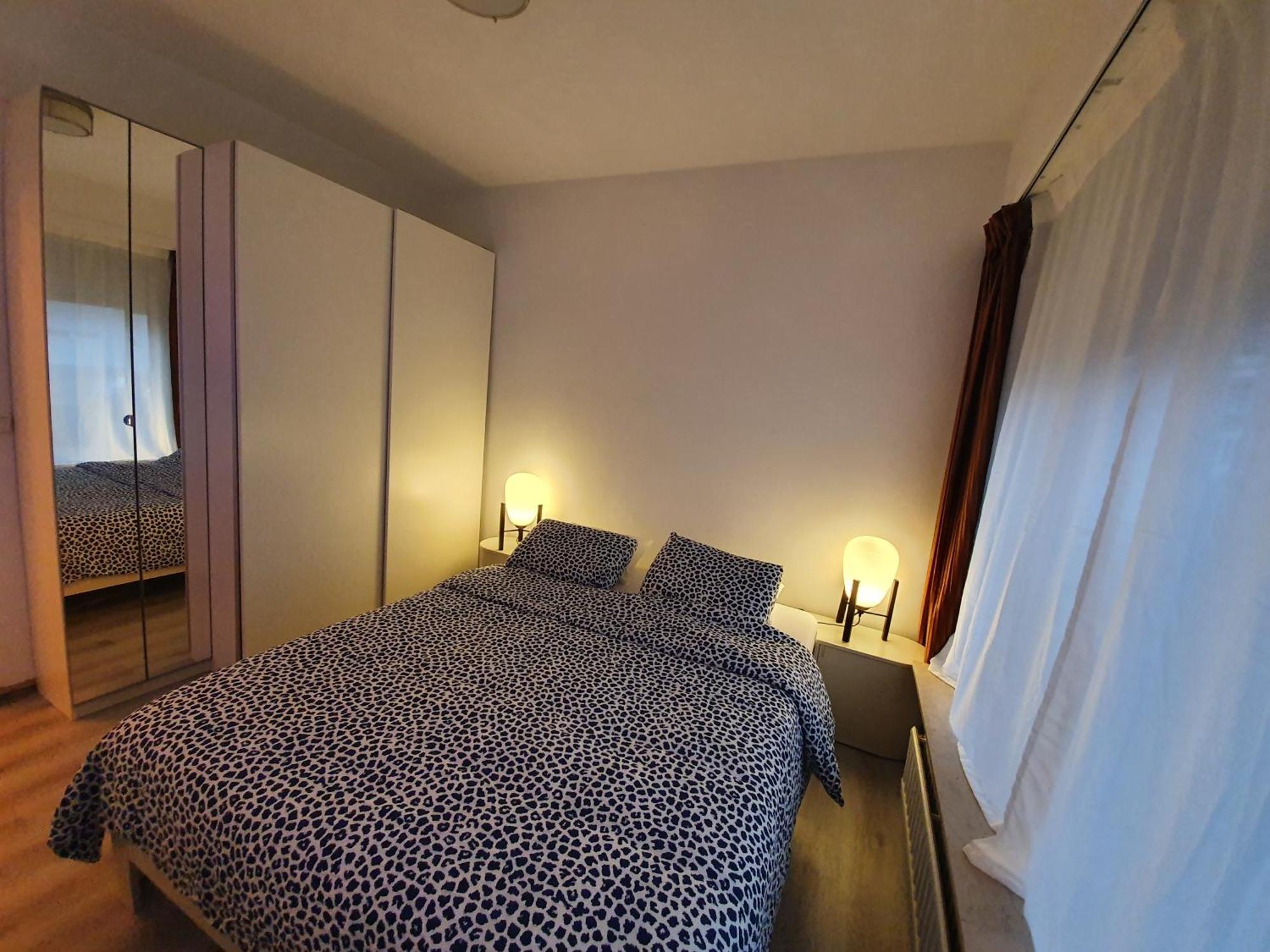Antwerp Hideaway, Outside Of Low Emission Zone Amberes Exterior foto